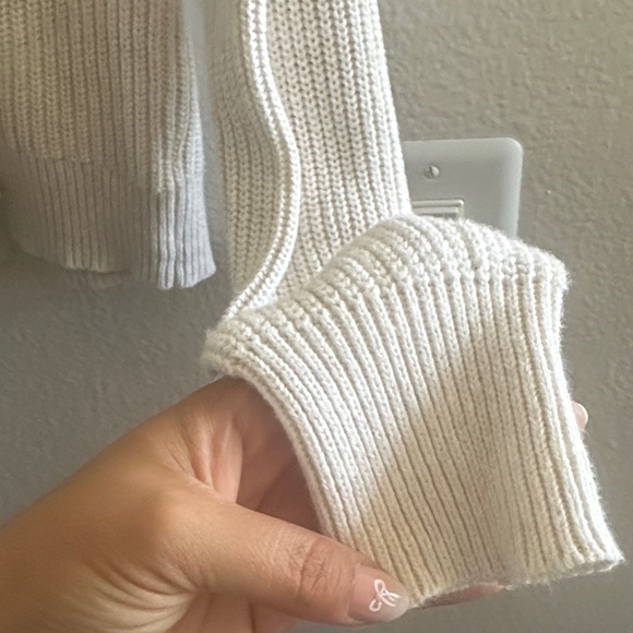 American Eagle Outfitters Cream Ribbed Cardigan - Picture 4 of 9